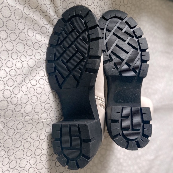 Steven Steve Madden Hewston Platform Block Heel Booties White Size 8.5 - Picture 8 of 8